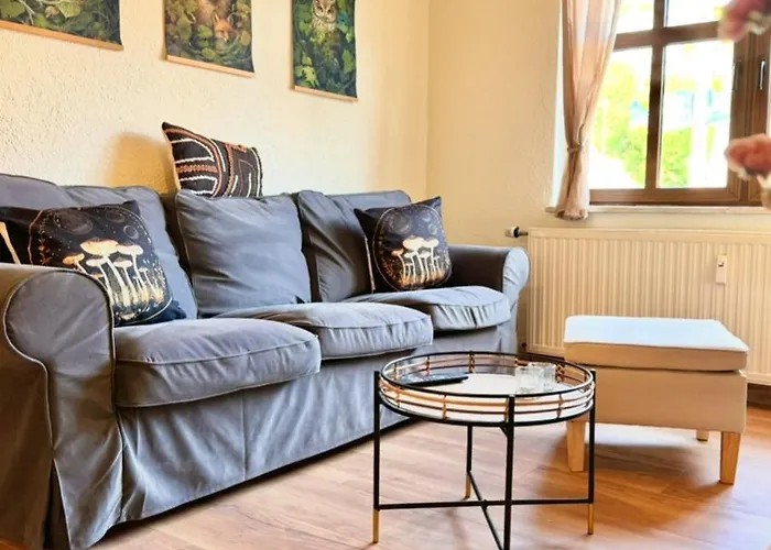 Ferienwohnung Nahe Schloss Kuckuckstein,Infrarotsauna, Hunde